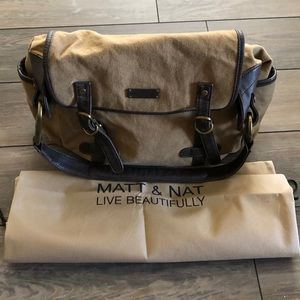 Matt and Nat vegan canvas and leather shoulder bag
